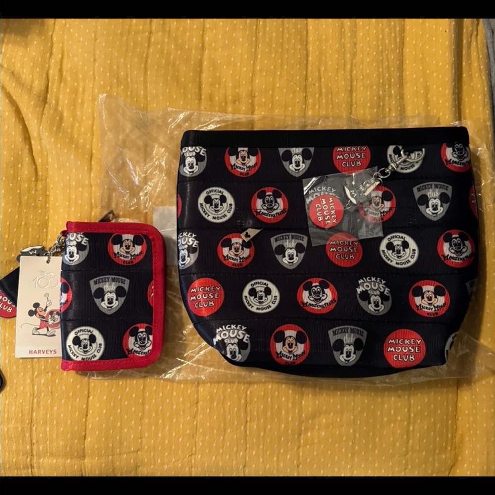 Harveys Mickey Mouse Club Bag Set